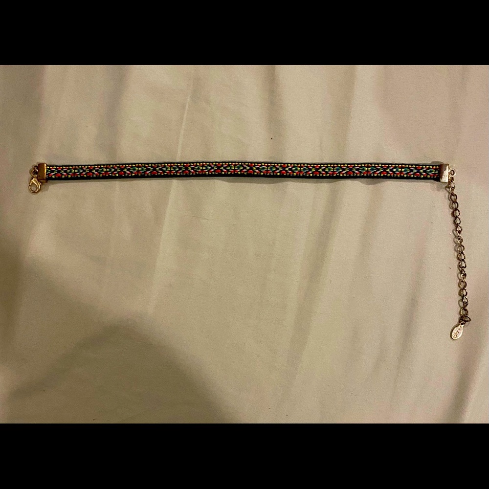Choker!